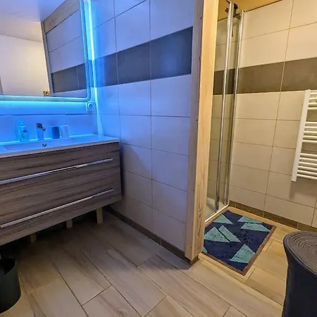 Spacieux T3 Coeur De Station Appartement
